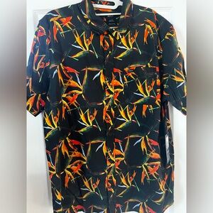 BNWT🔥RVCA Aloha Shirt